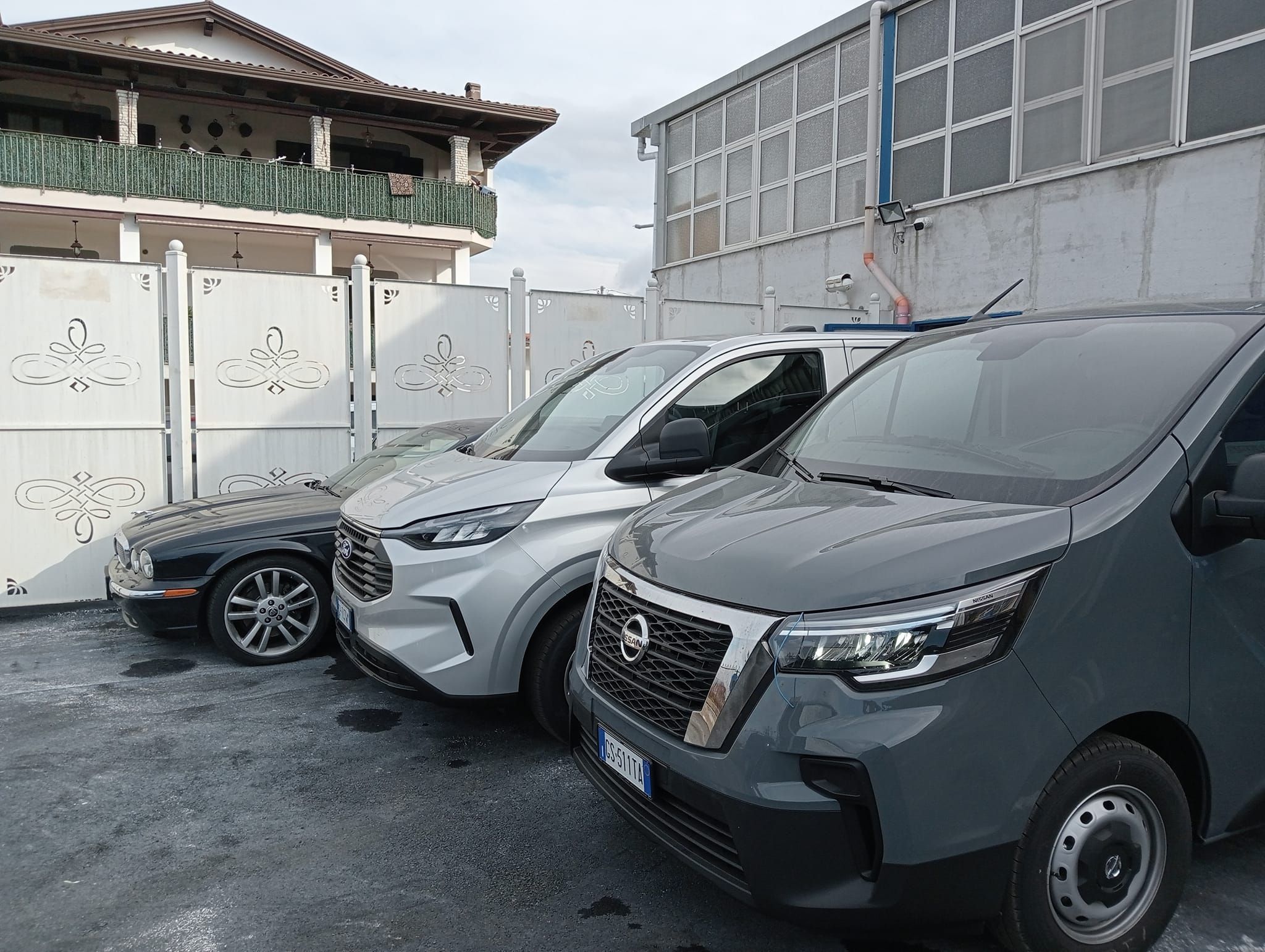 Esempio dalla galleria fotografica di LONGER DI LONGOBARDI GERARDO